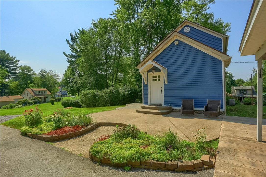 1060 Cherry Hill Rd
