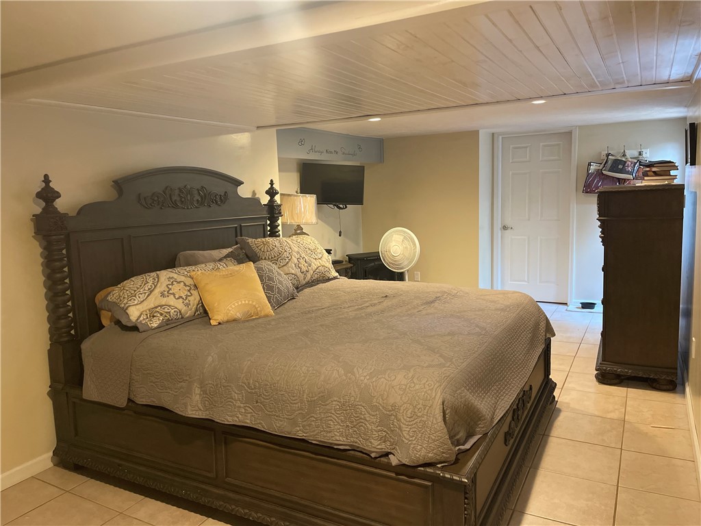 329 Wynnewood Drive