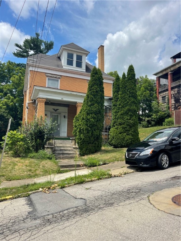 458 North Chestnut Street