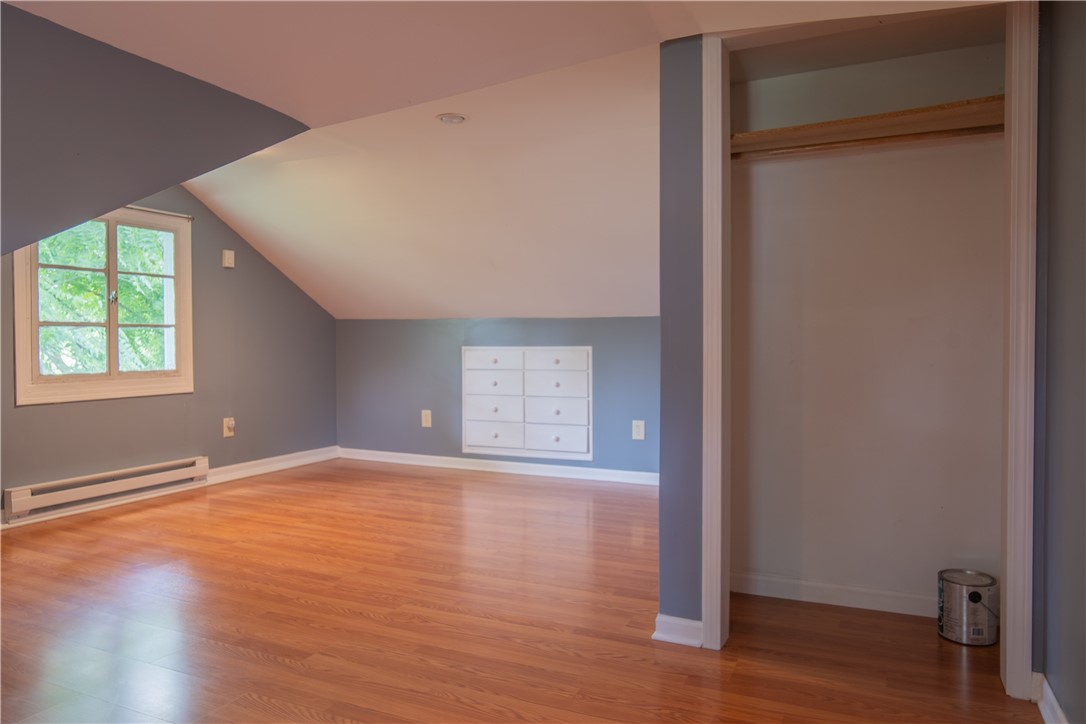 2152 Martha St