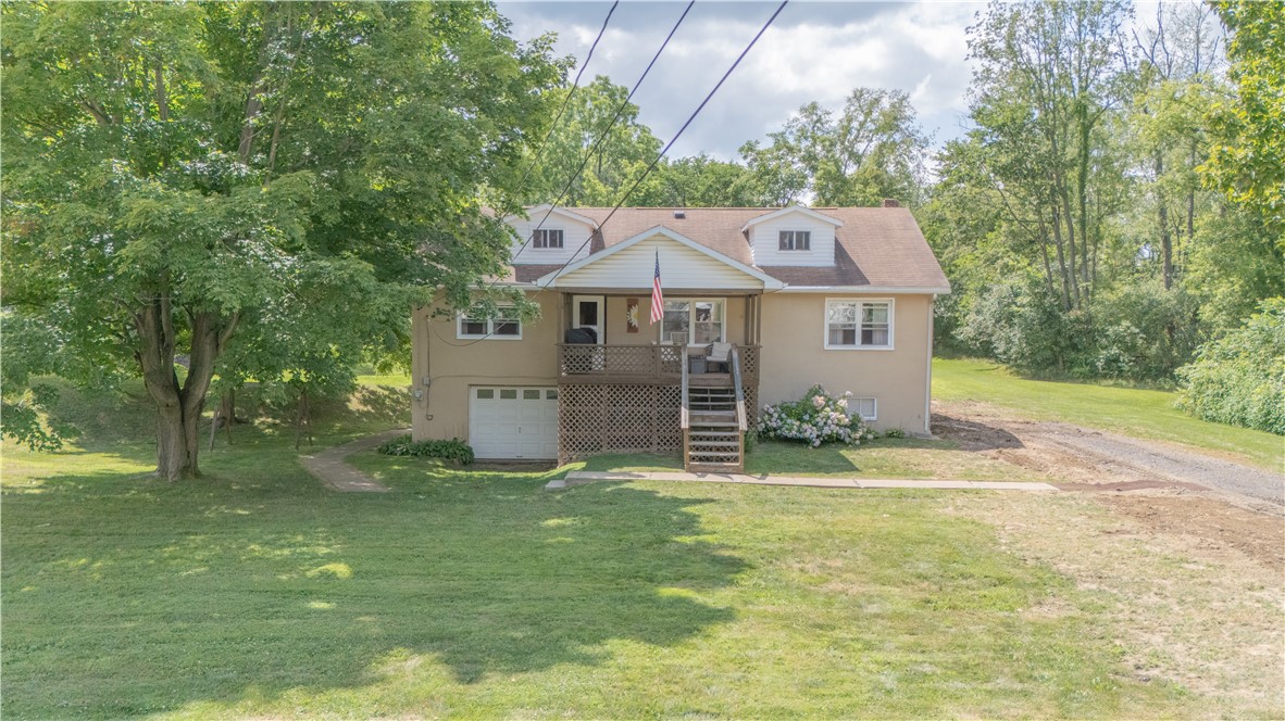 2152 Martha St