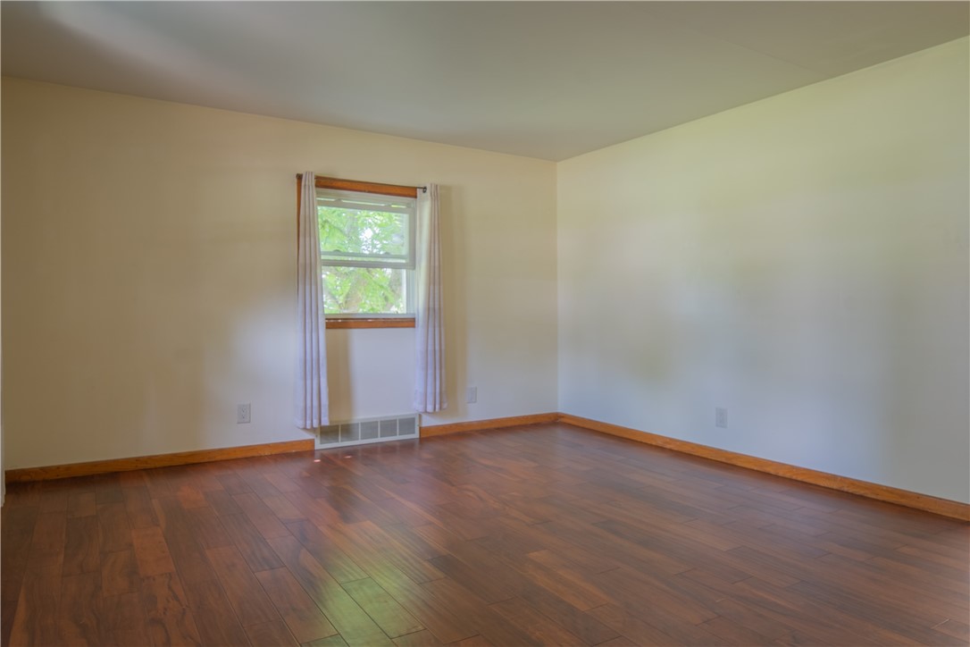 2152 Martha St