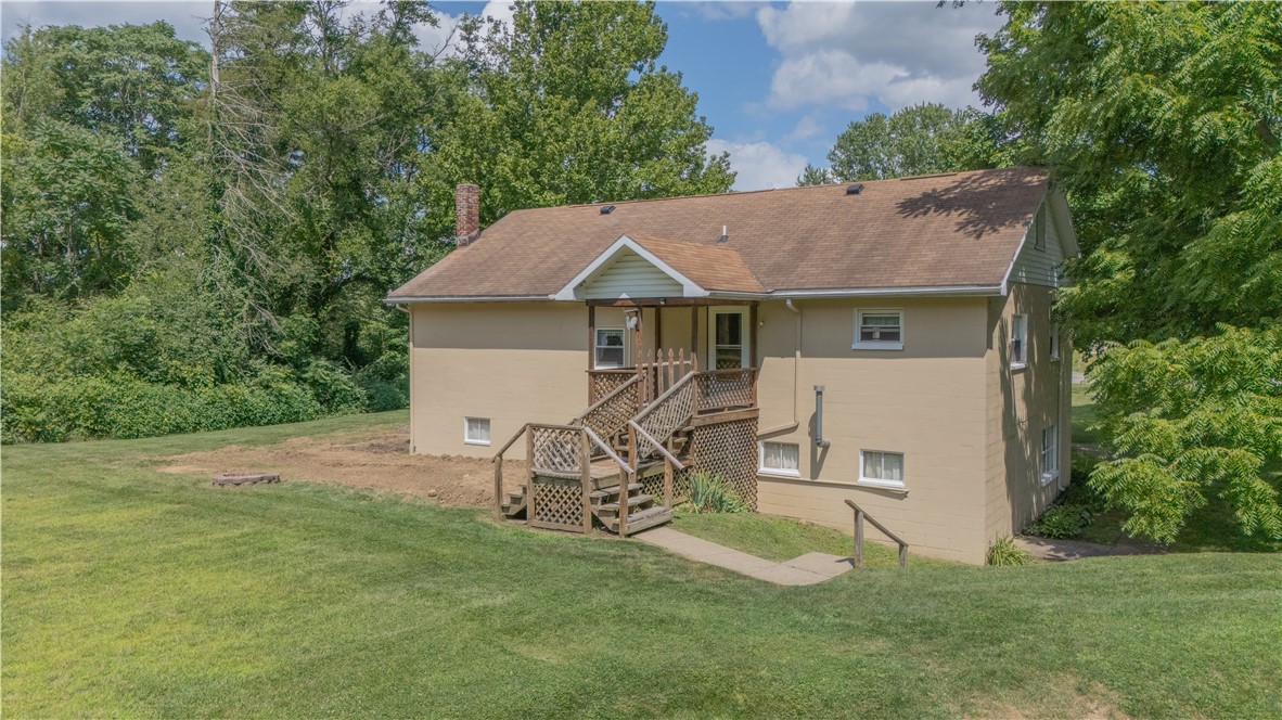 2152 Martha St