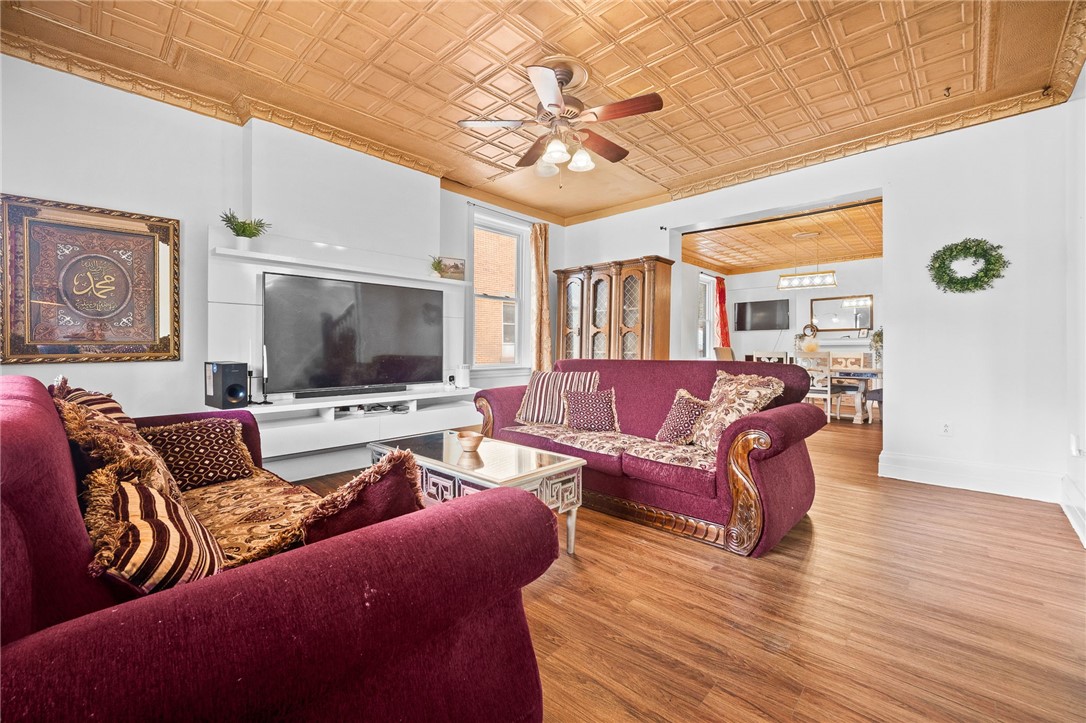 1107 Island Ave