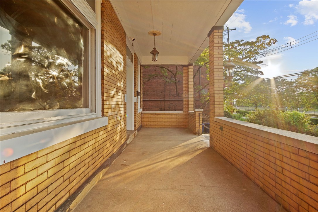 1107 Island Ave