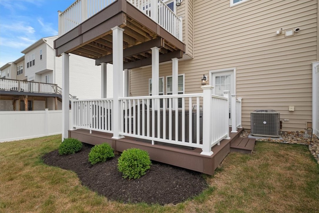9 Roosevelt Dr