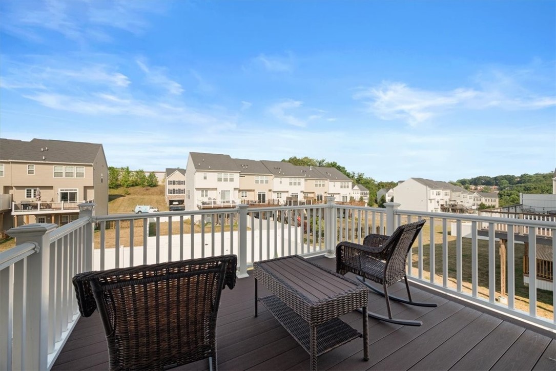 9 Roosevelt Dr