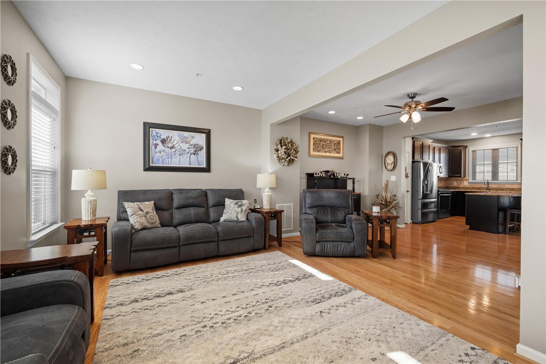 9 Roosevelt Dr