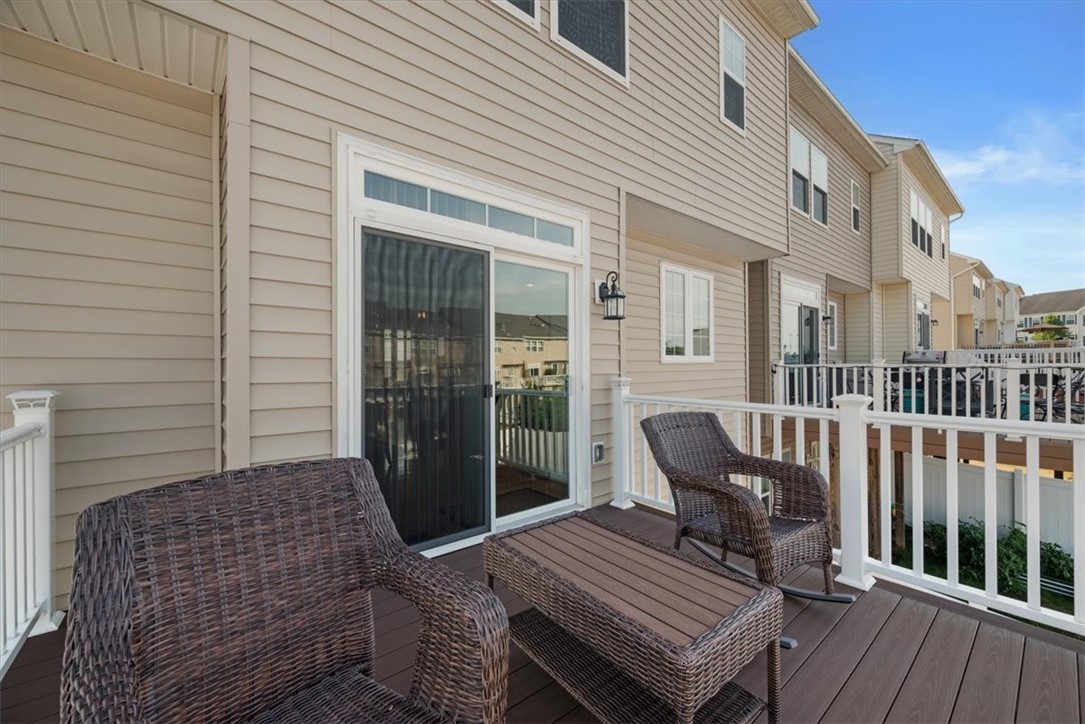 9 Roosevelt Dr