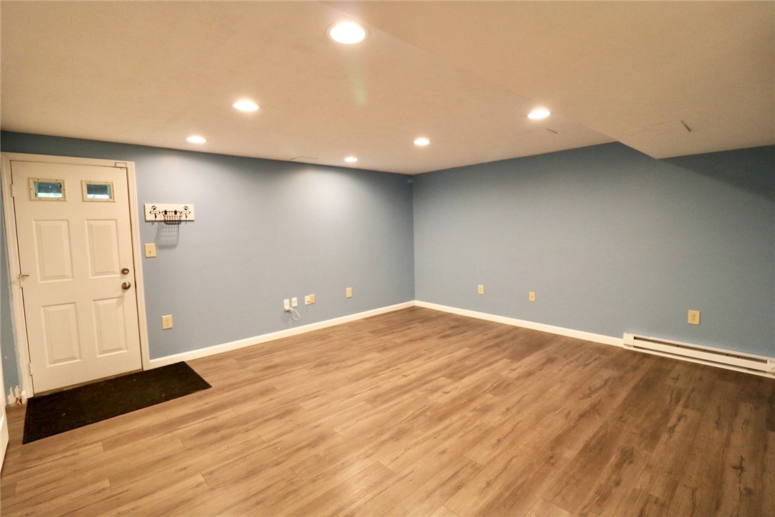 127 Westbrooke Ln