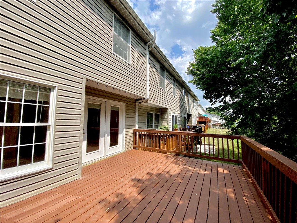 127 Westbrooke Ln
