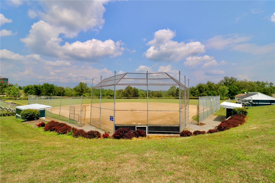 127 Westbrooke Ln