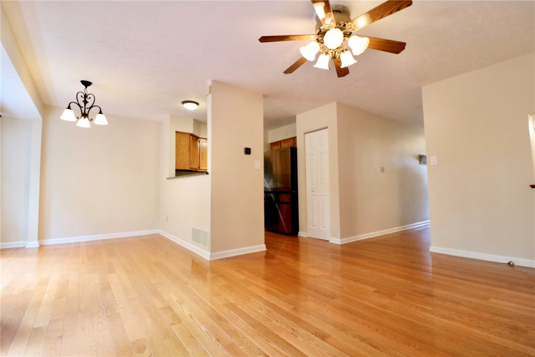 127 Westbrooke Ln