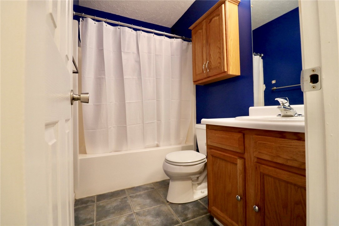 127 Westbrooke Ln