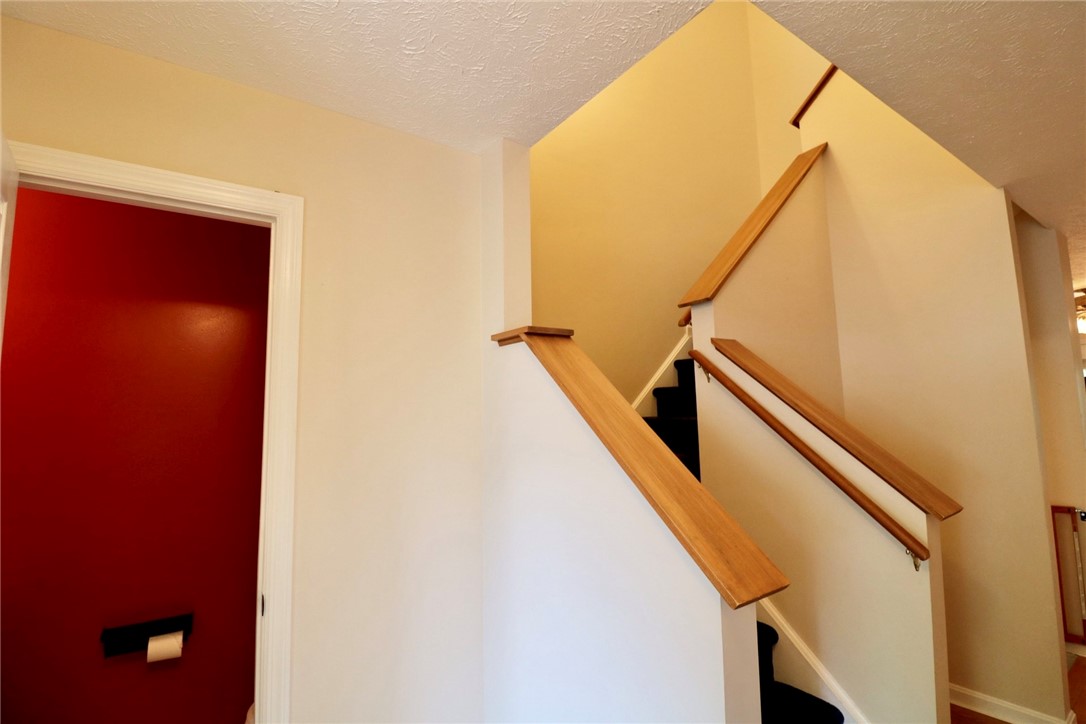 127 Westbrooke Ln