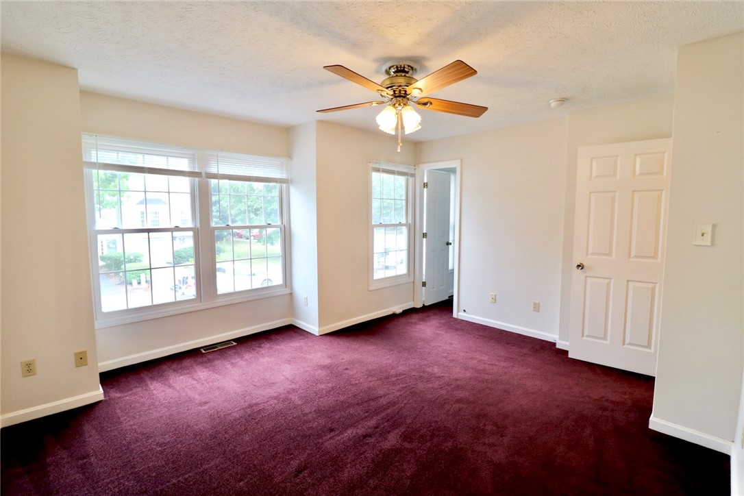 127 Westbrooke Ln