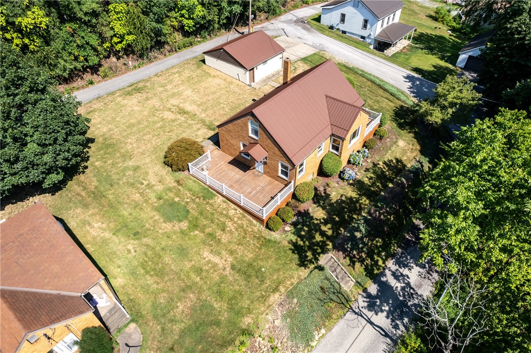 1040 Eckert Rd