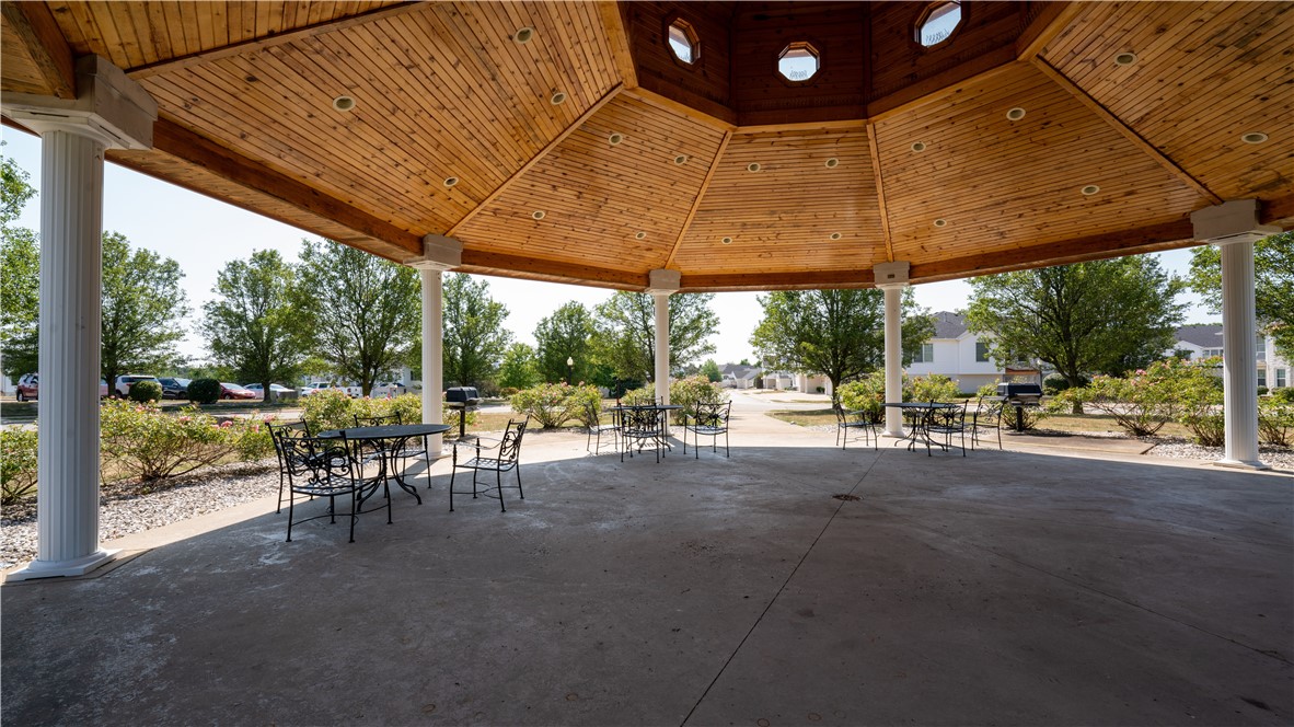 223 Adams Pointe Blvd 3