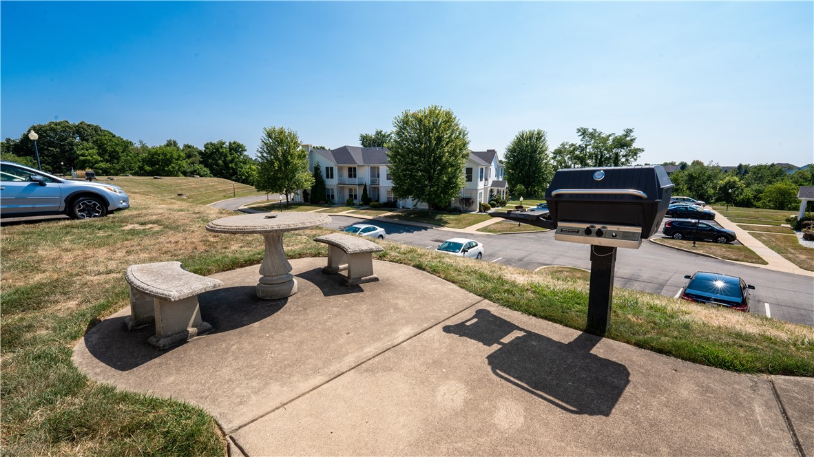 223 Adams Pointe Blvd 3