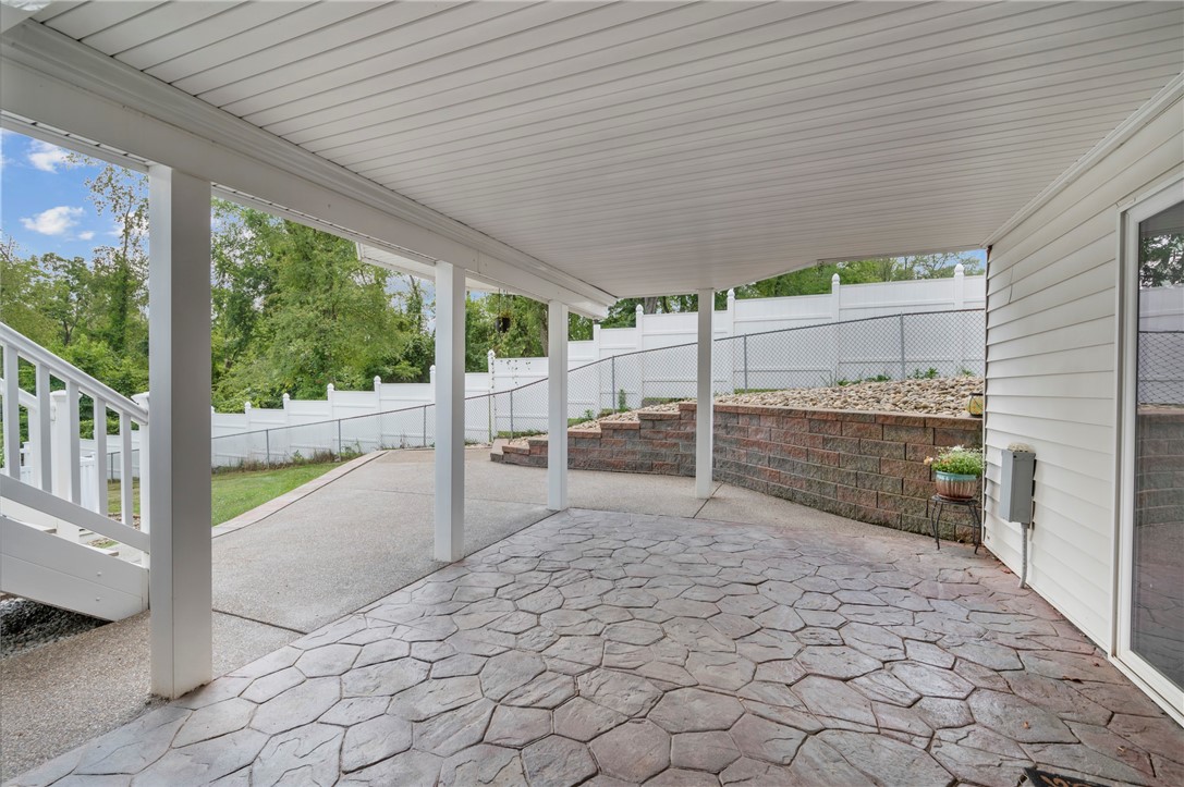 109 Scottsdale Dr