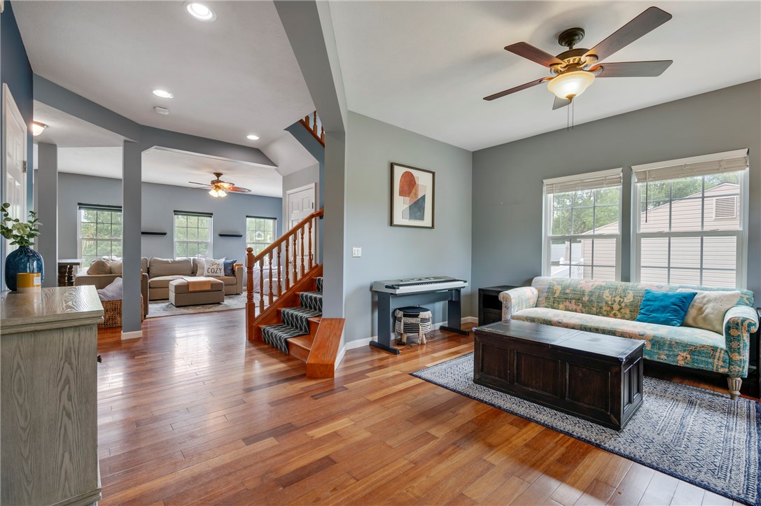 109 Scottsdale Dr