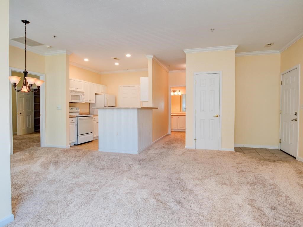 1108 Stockton Rdg