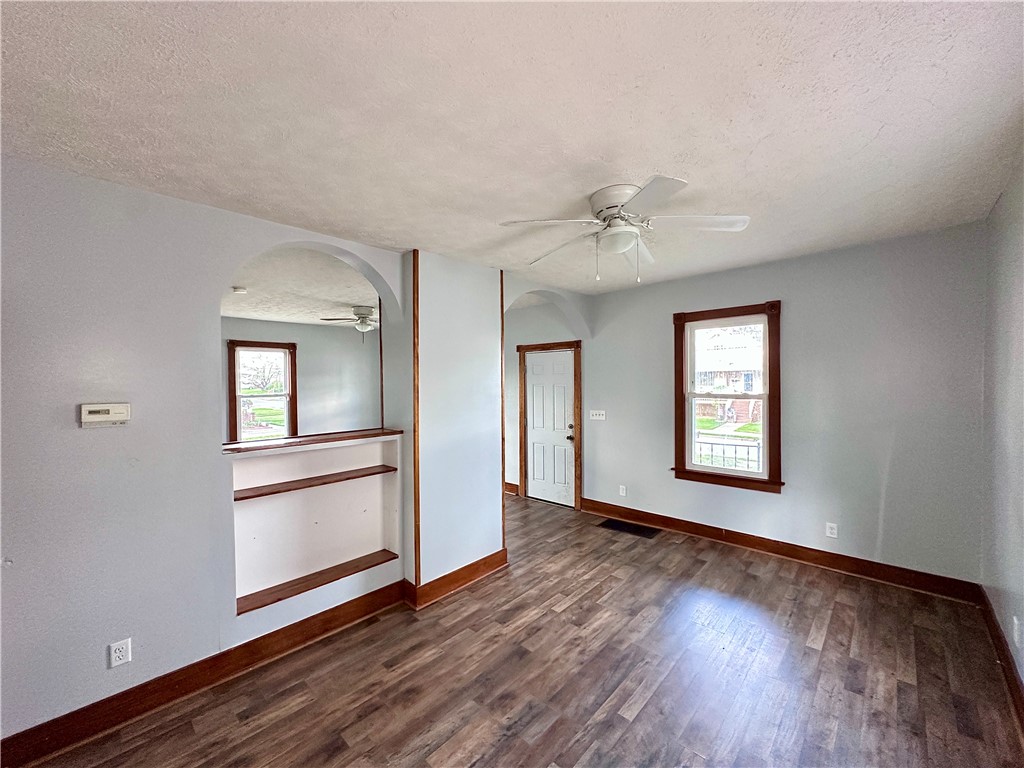 118 Wengler Ave