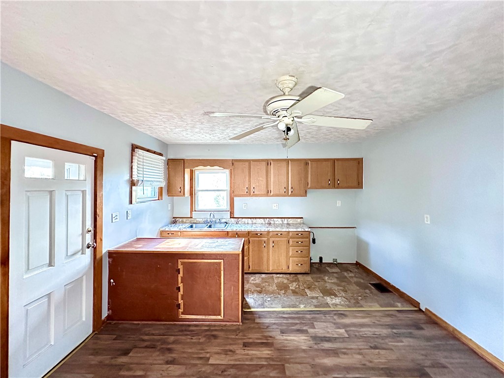 118 Wengler Ave