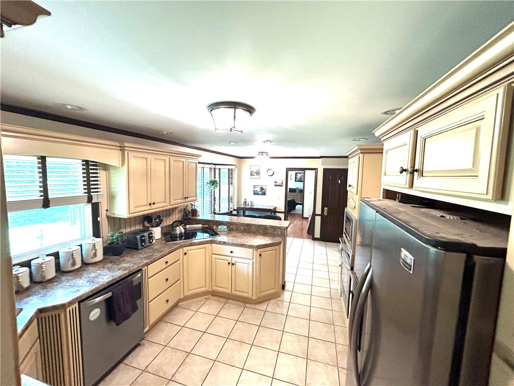 125 Antigua Dr