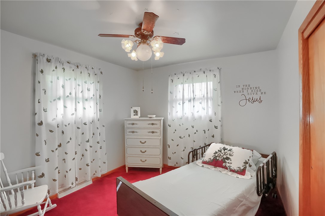 1012 Richview