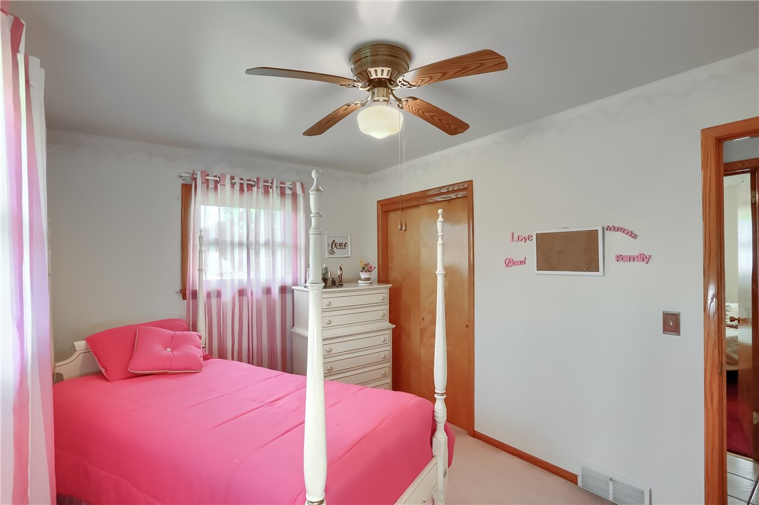 1012 Richview