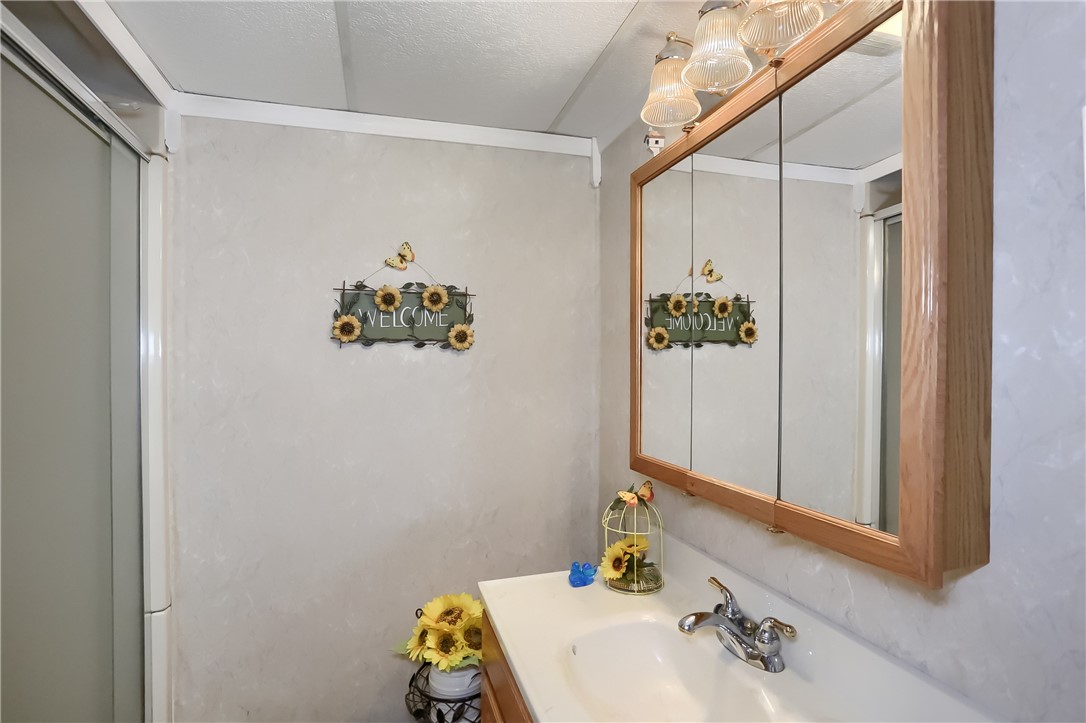 1012 Richview