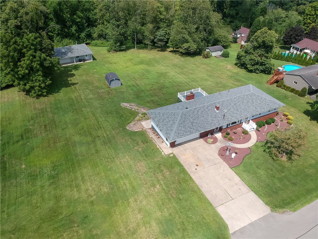 1012 Richview