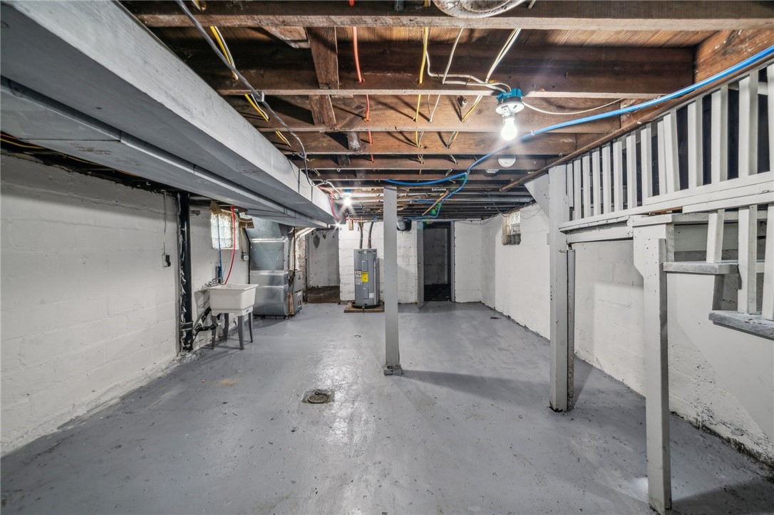 1328 Woodmont Ave