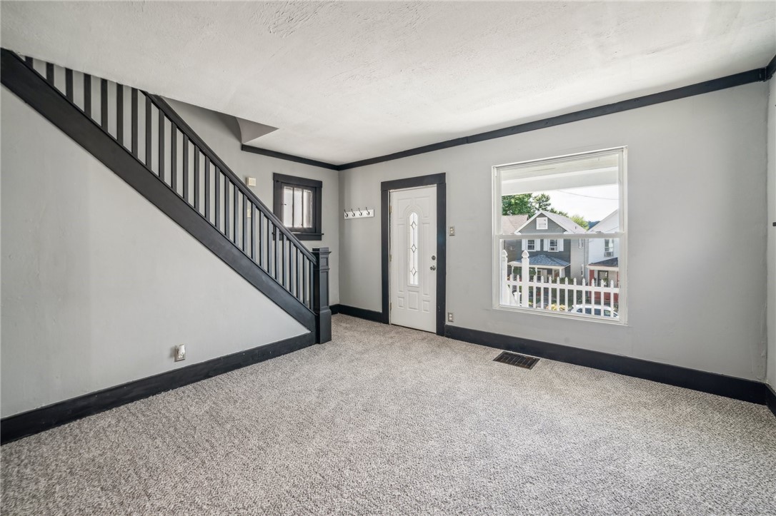 1328 Woodmont Ave