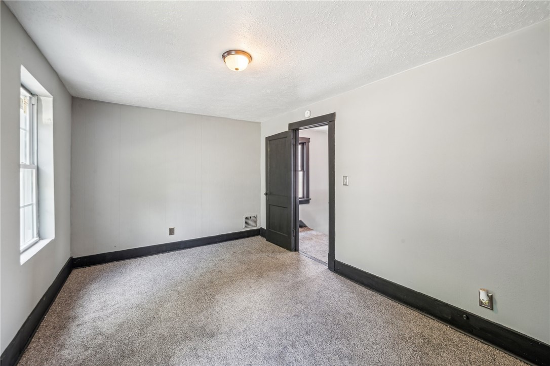 1328 Woodmont Ave
