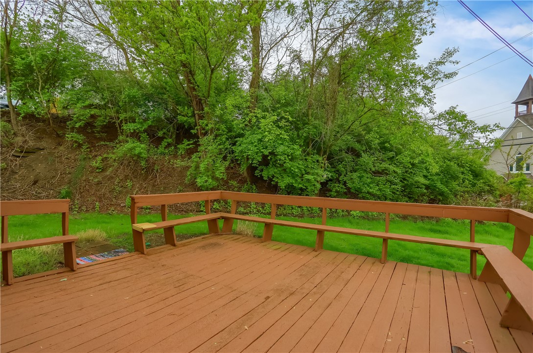 2331 Mckees Rocks Rd