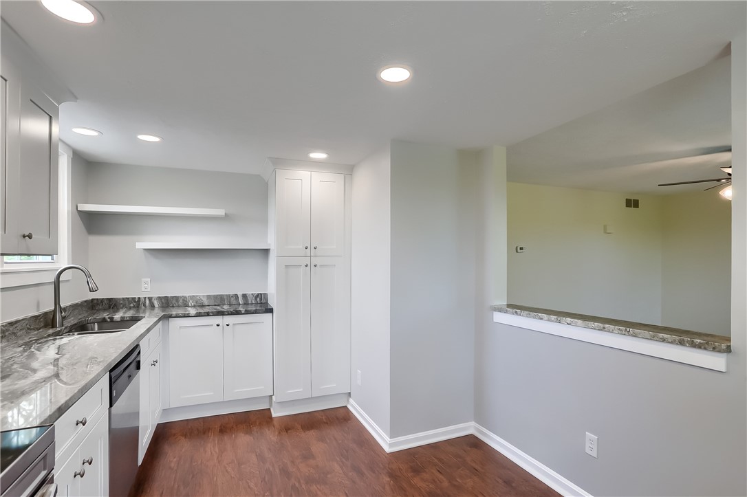 2331 Mckees Rocks Rd