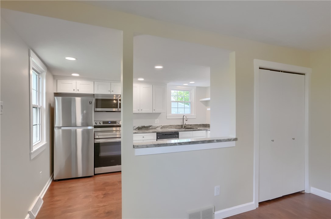 2331 Mckees Rocks Rd