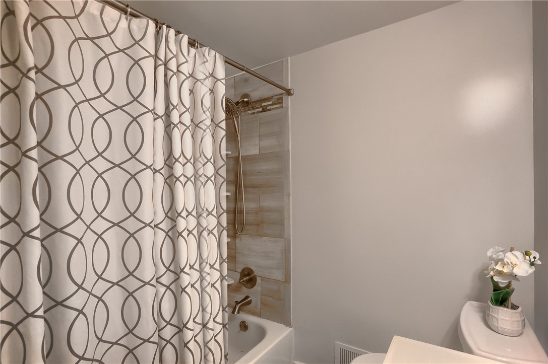 214 Richard Dr