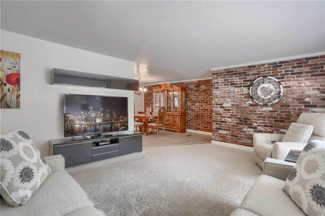 214 Richard Dr