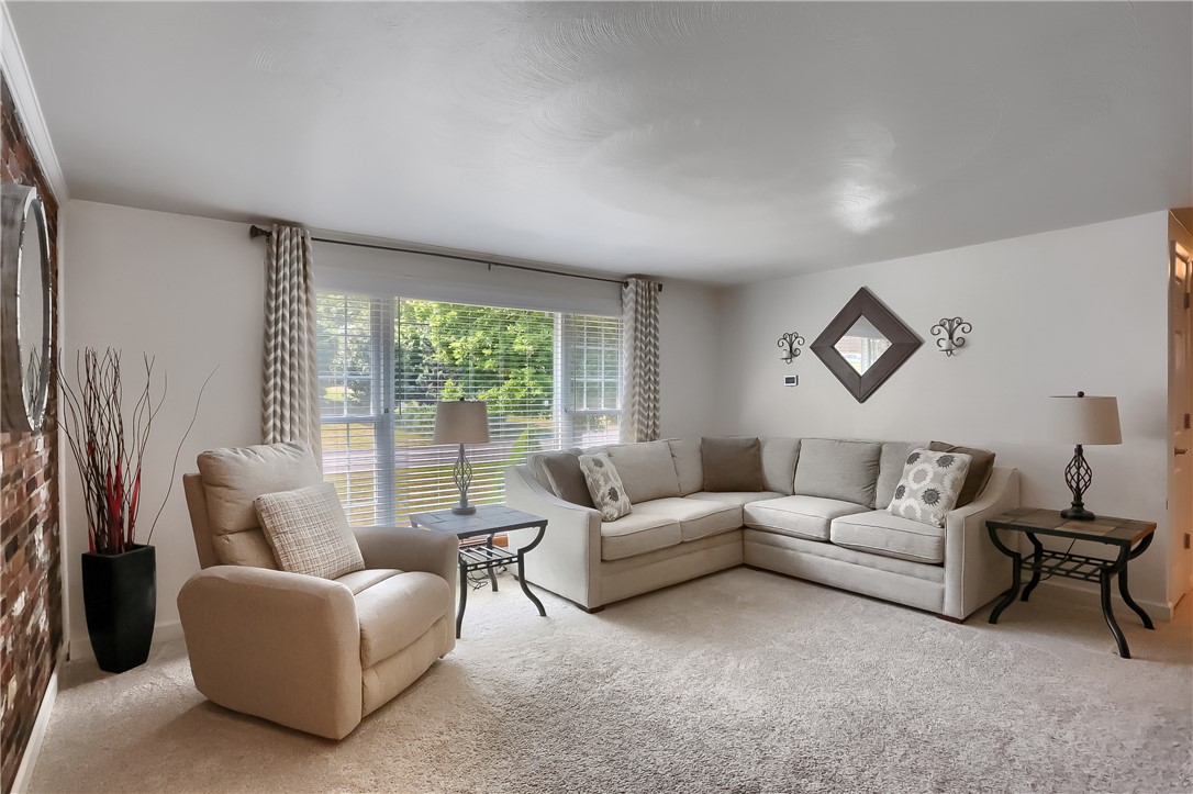 214 Richard Dr