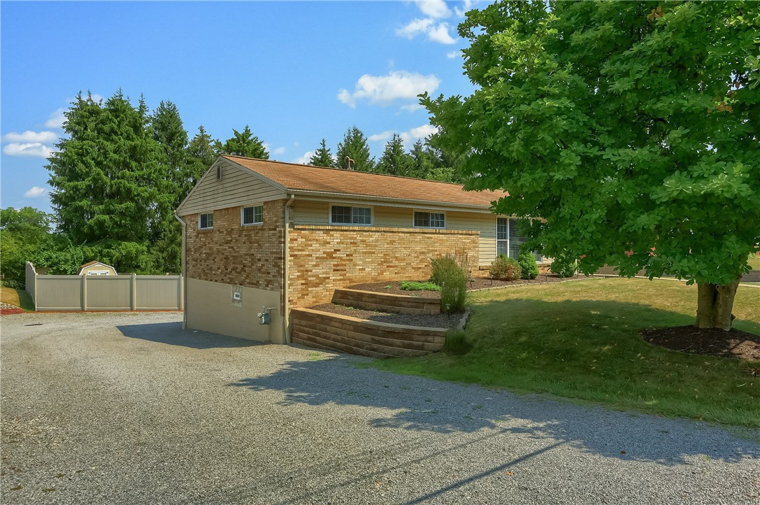 214 Richard Dr