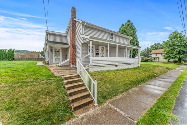 1108 Dewey Ave