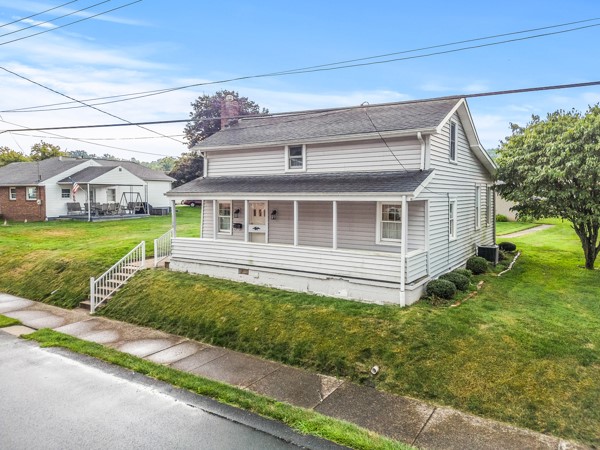 1108 Dewey Ave