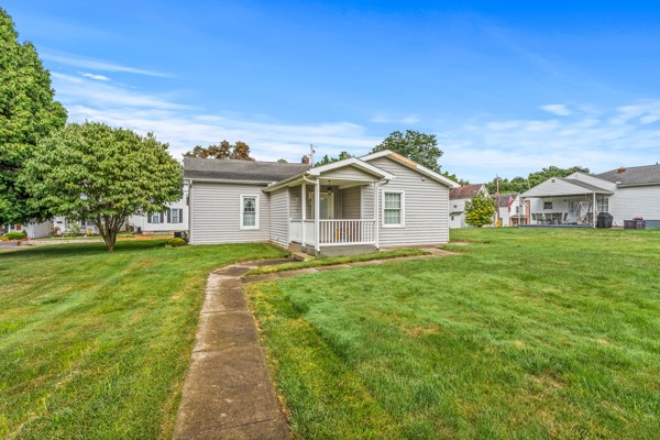 1108 Dewey Ave