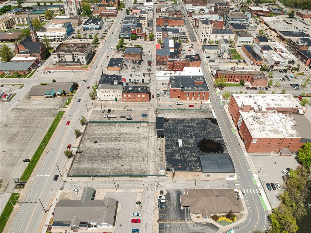 20 E South St
