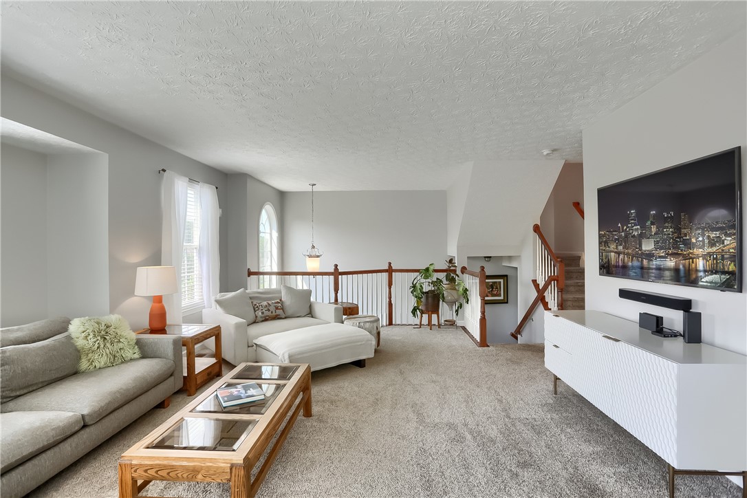 127 Bellefield Ct