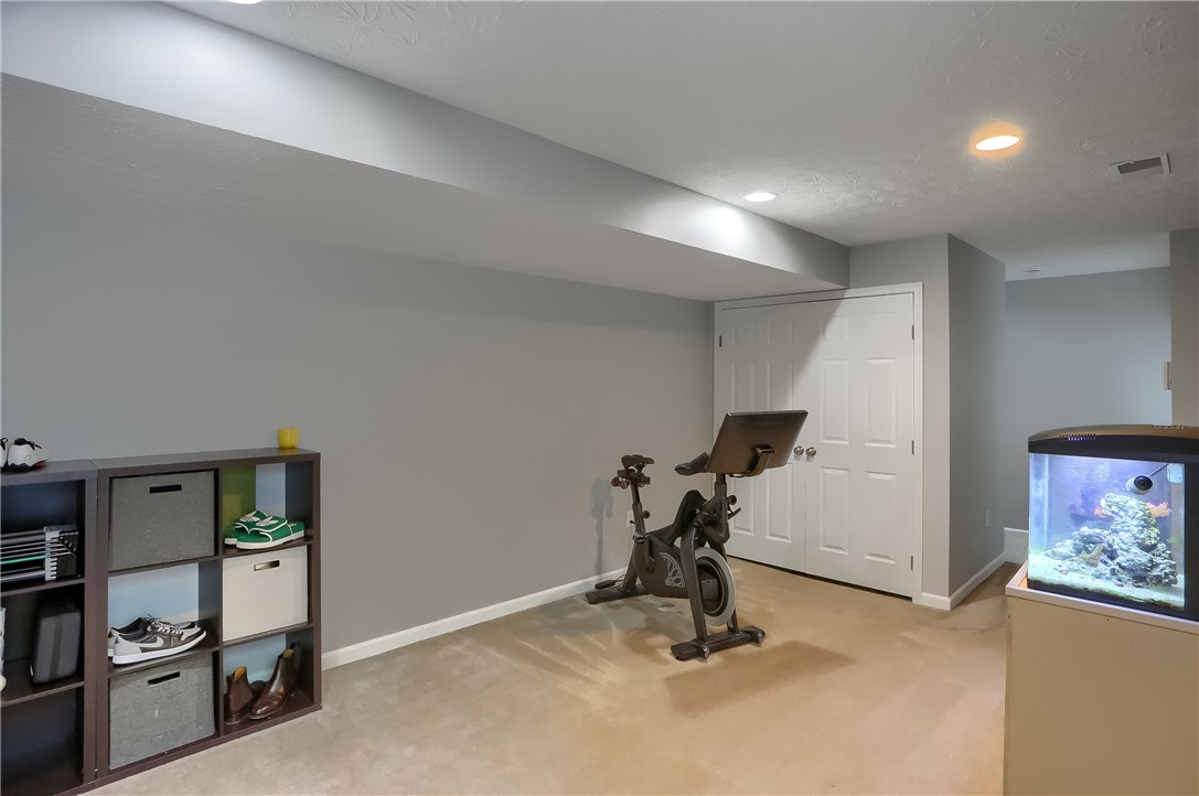 127 Bellefield Ct