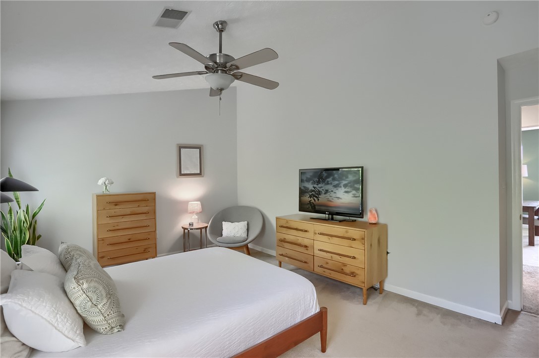127 Bellefield Ct